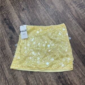 brand new with tags shein/haute yellow sequin mini skirt